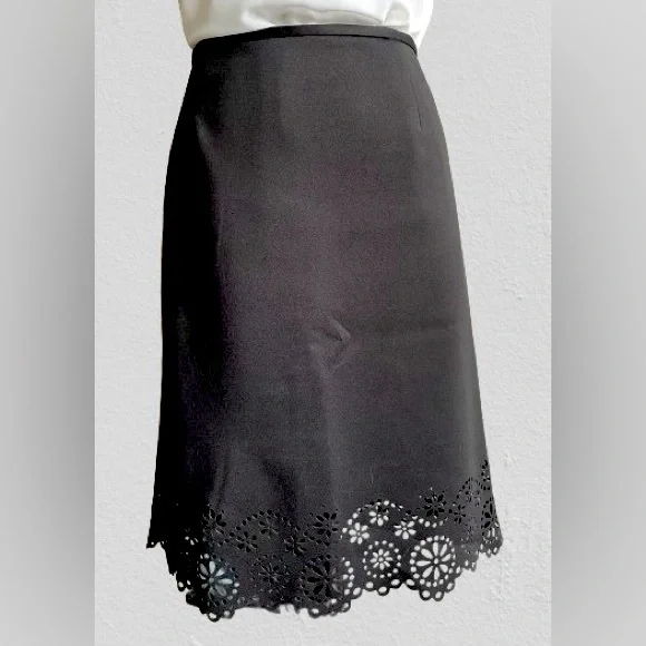 Pencil skirt with laser cut clearance hem
